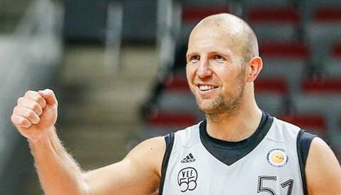 56c49124-ac74-478c-ba93-05360a0a0a80-bajramovic-kenan-2-700x402